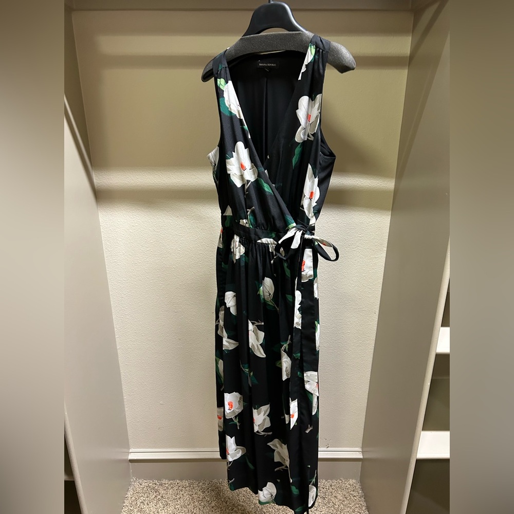 Banana Republic Black Dress